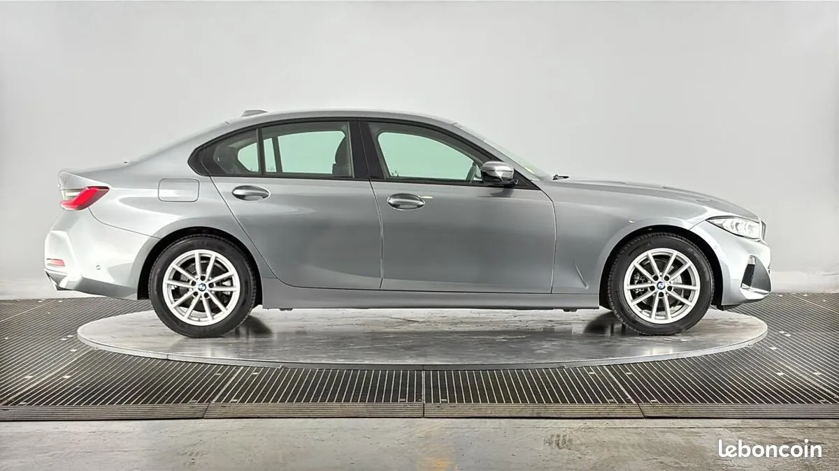 BMW Série 3 2023 photo 4