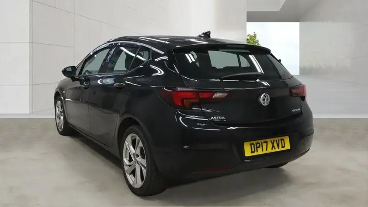 Vauxhall Astra 2017 photo 5