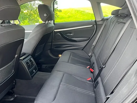 BMW 320D 2018 photo 5