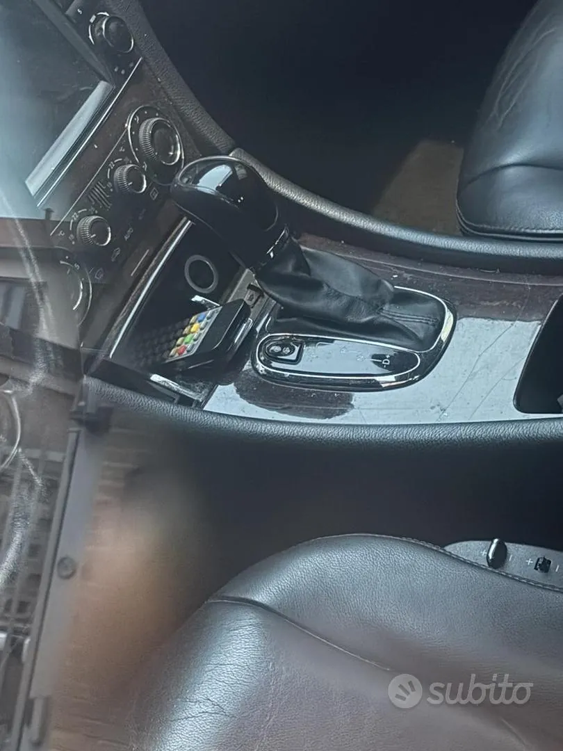Mercedes-Benz C-Class 2006 photo 4