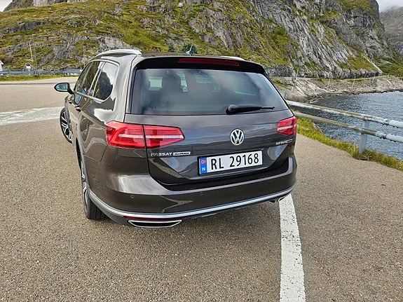 Volkswagen Passat 2017 photo 5