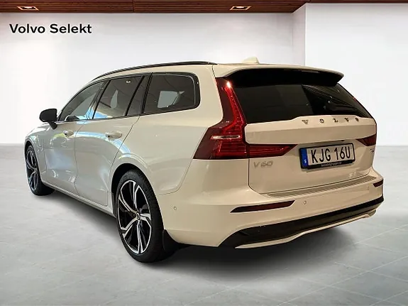 Volvo V60 2027 photo 2