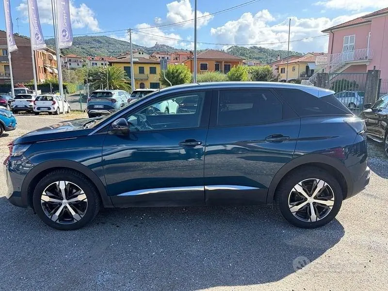 Peugeot 3008 2022 photo 4