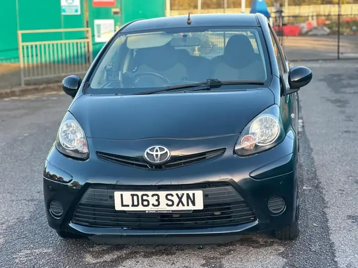 Toyota Aygo 2014 photo 2