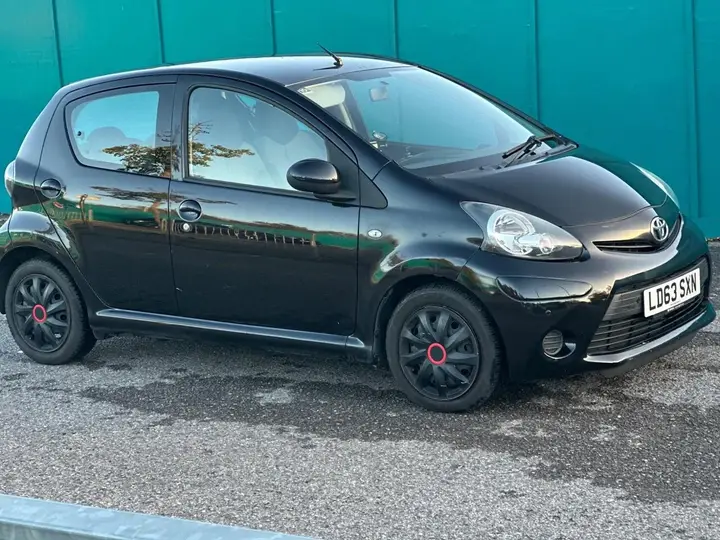 Toyota Aygo 2014 photo 5