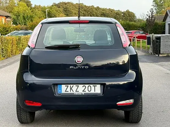Fiat Punto 2012 photo 5