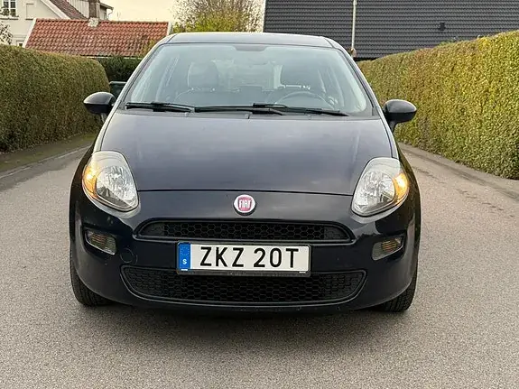 Fiat Punto 2012 photo 3