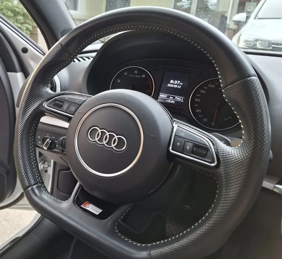 Audi A3 2014 photo 2
