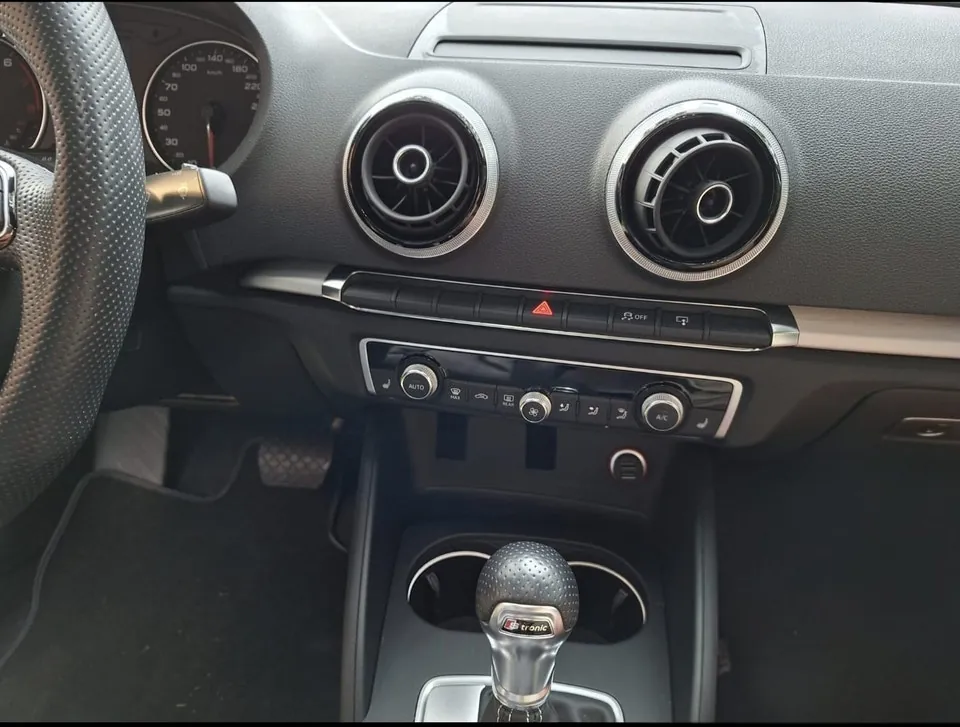 Audi A3 2014 photo 3