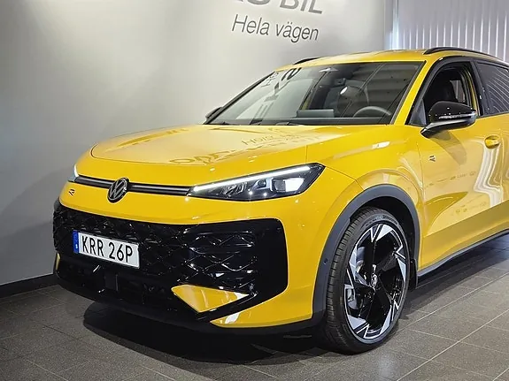 Volkswagen T-Roc 2026 photo 2