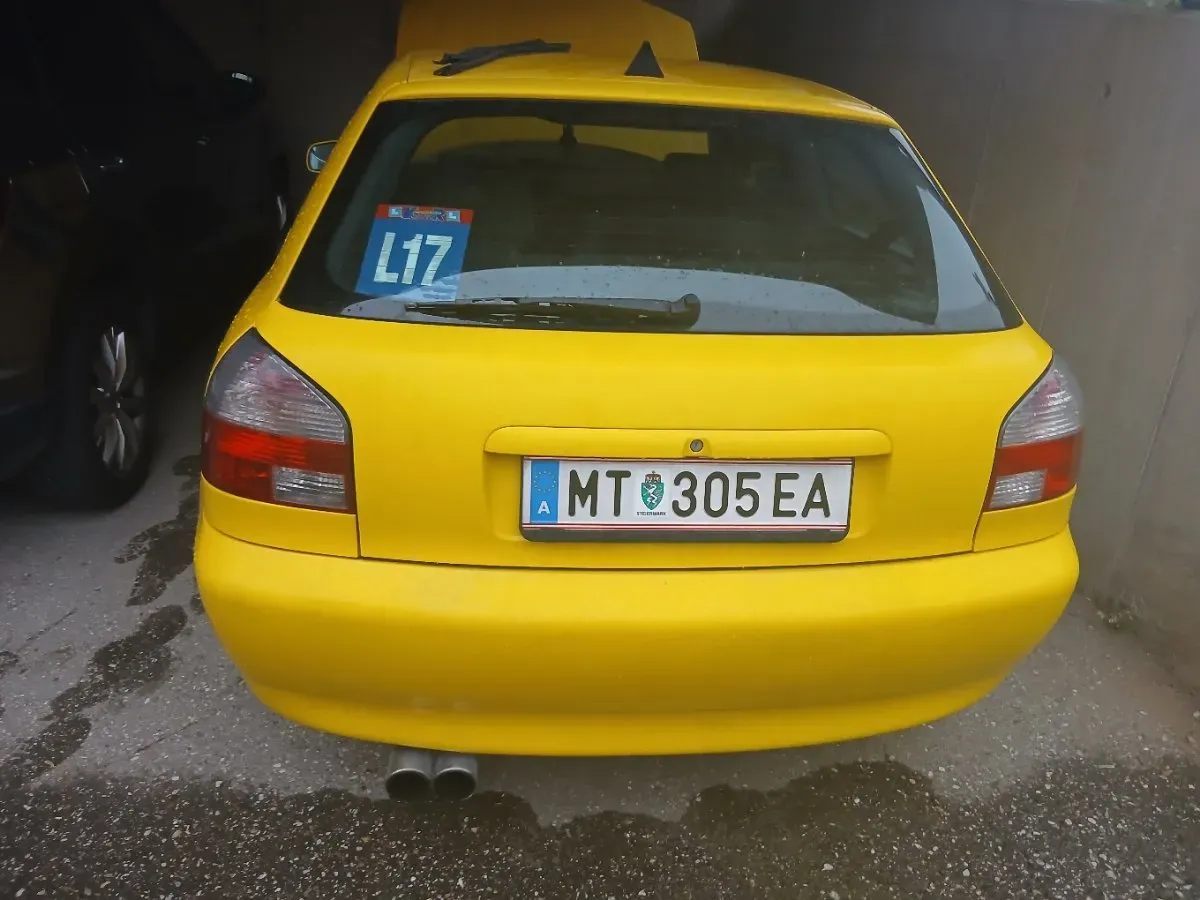 Audi A3 1999 photo 3
