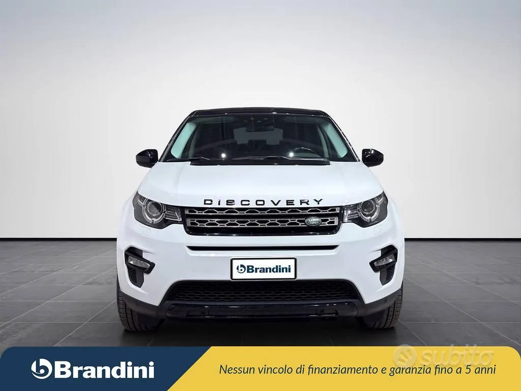 Land Rover Discovery Sport 2018 photo 3