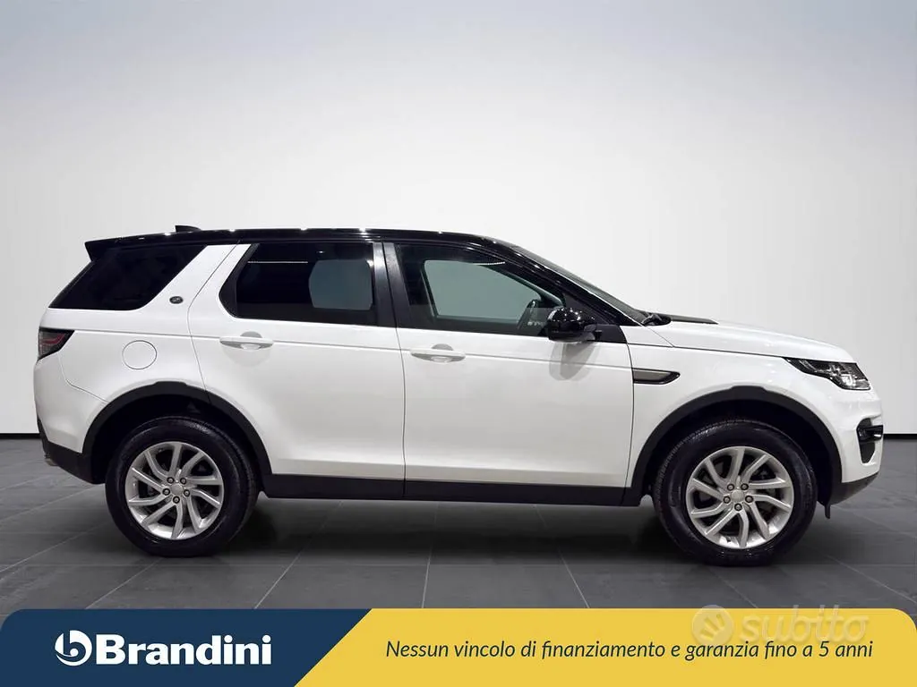 Land Rover Discovery Sport 2018 photo 5