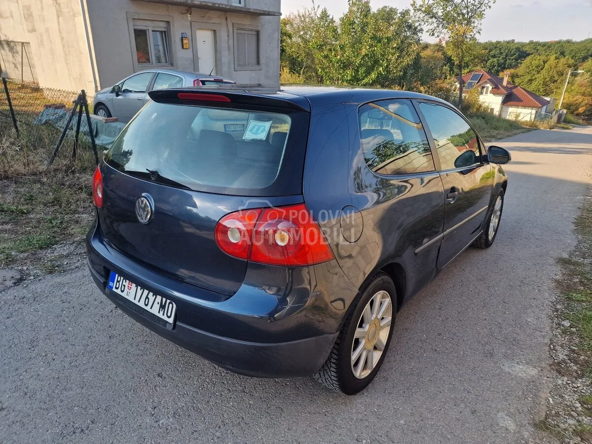 Volkswagen Golf 5 2003 photo 2