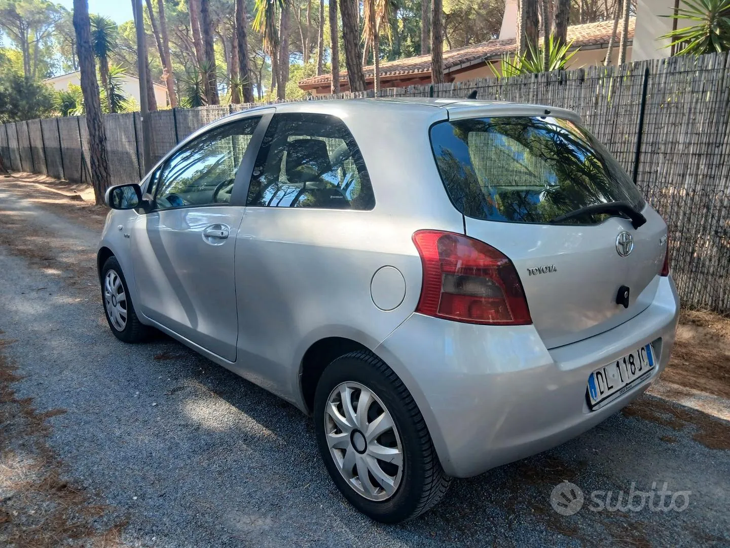 Toyota Yaris 2007 photo 3
