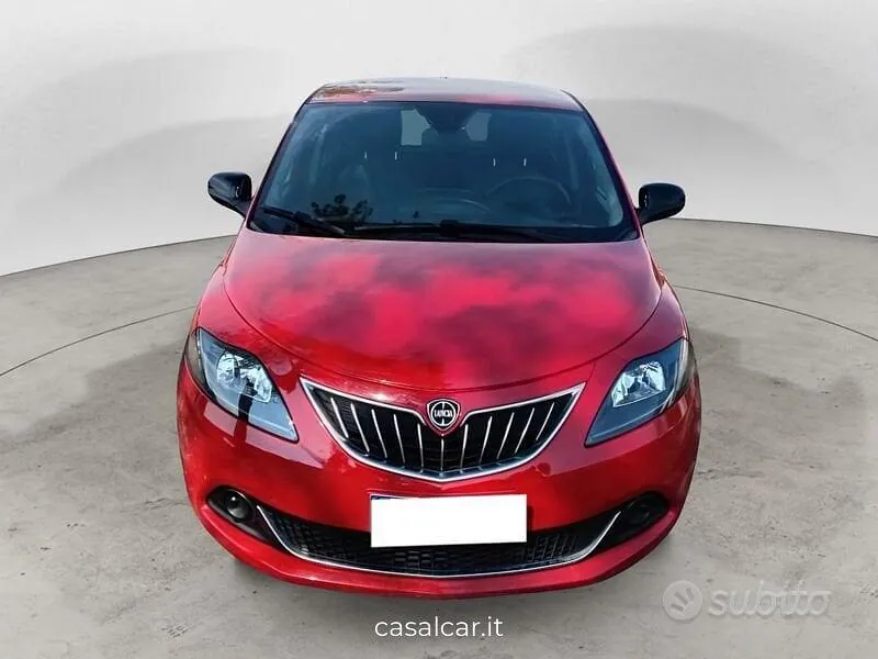 Lancia Ypsilon 2023 photo 2