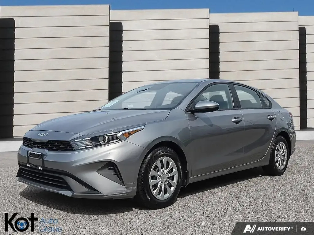 Kia Forte 2023 photo 2