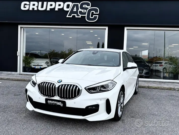 BMW 118