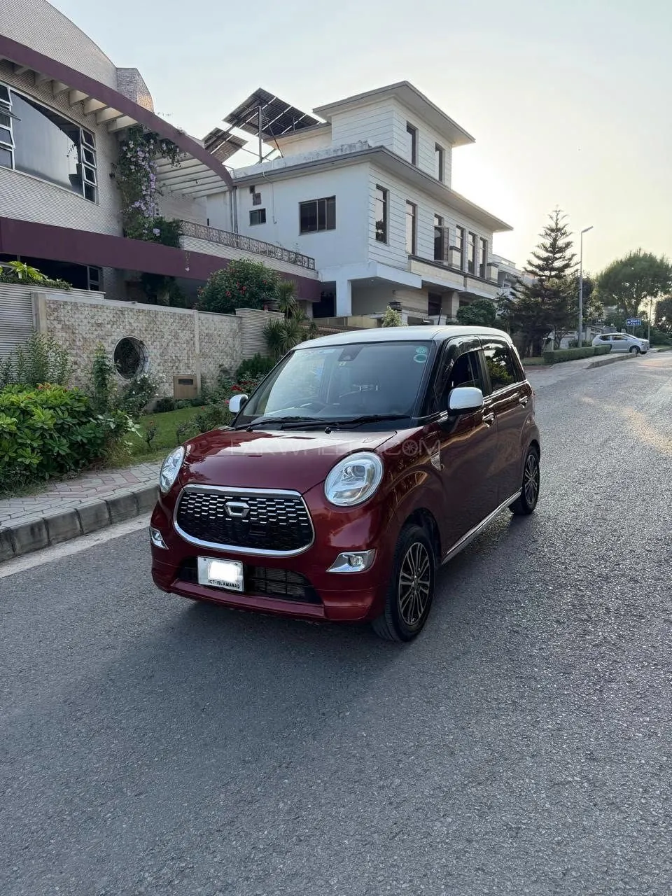 Daihatsu Cast