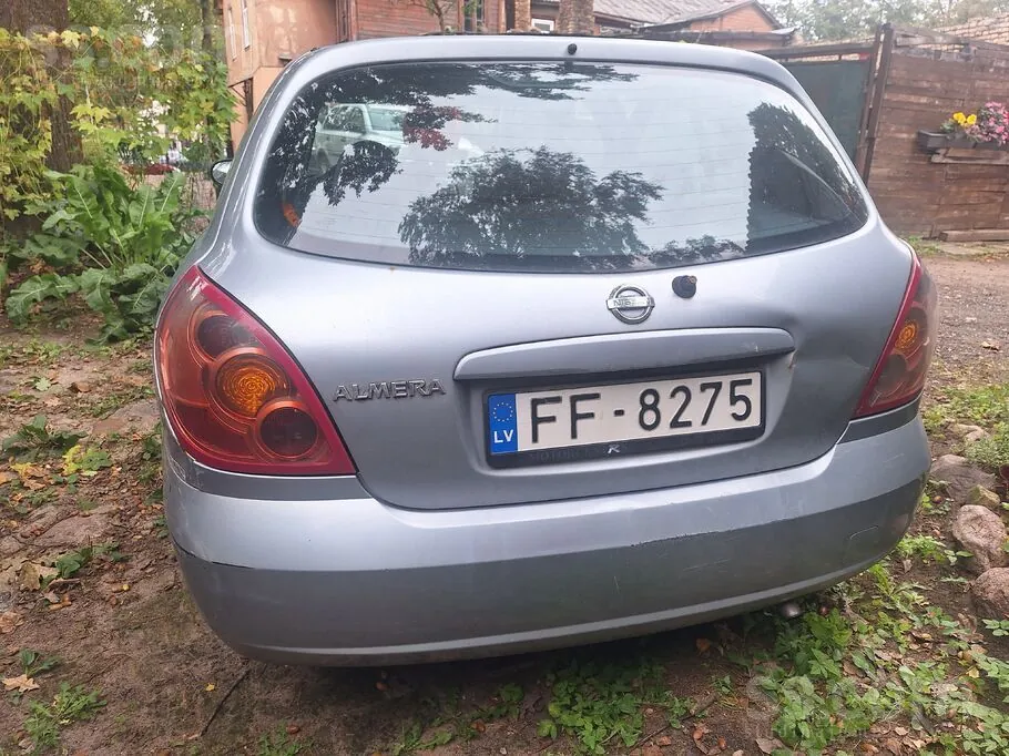 Nissan Almera 2004 photo 3