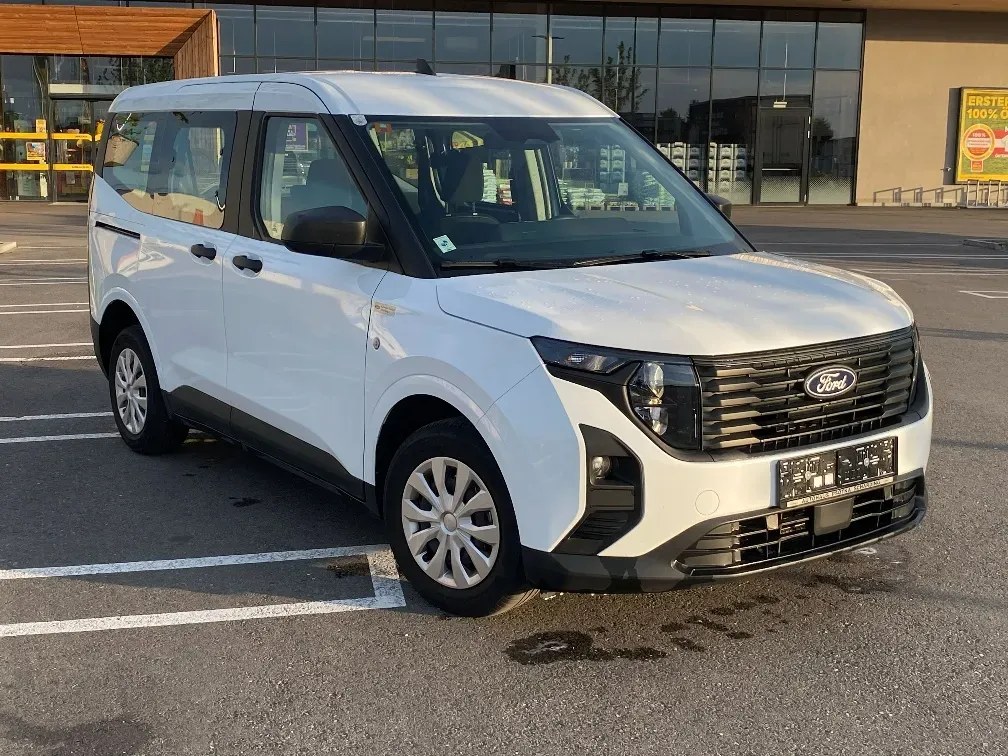 Ford Tourneo
