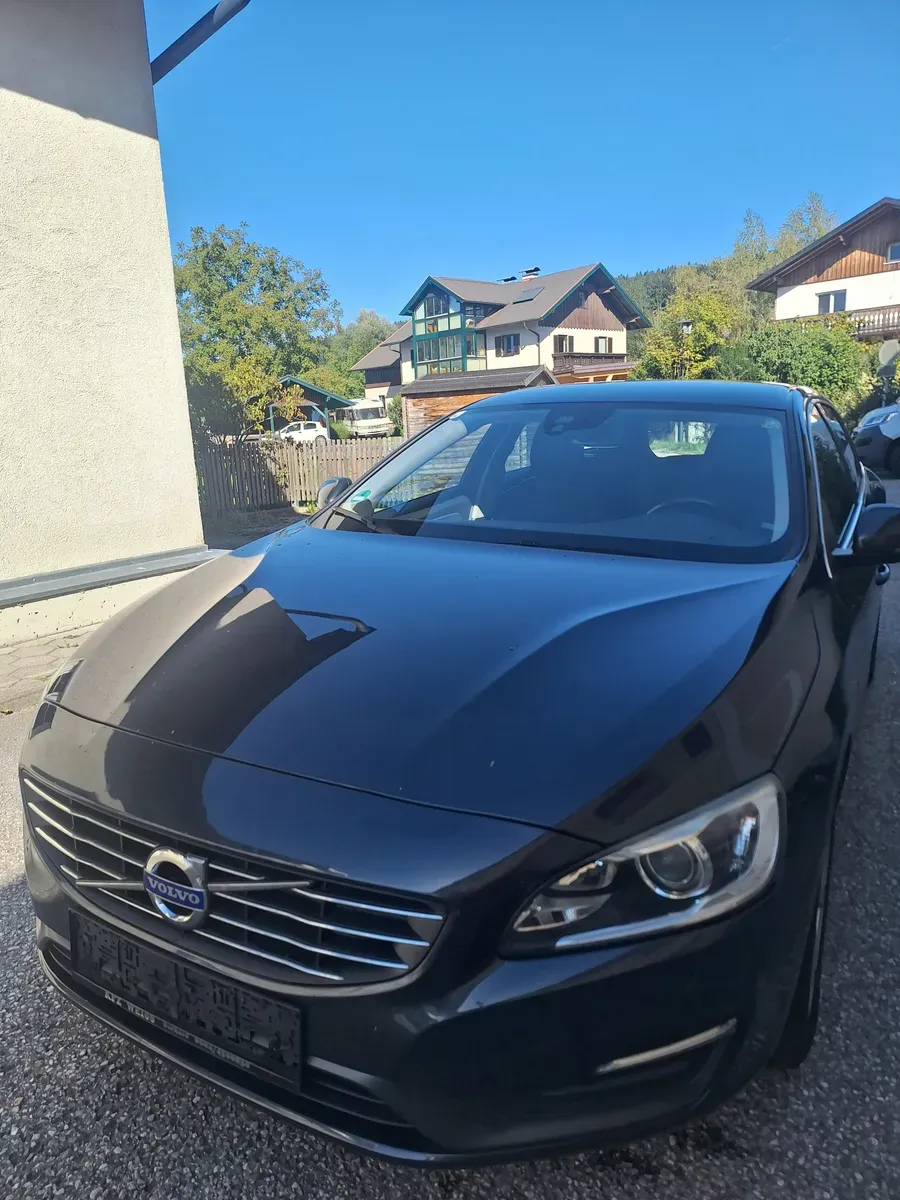 Volvo V60 2014 photo 2