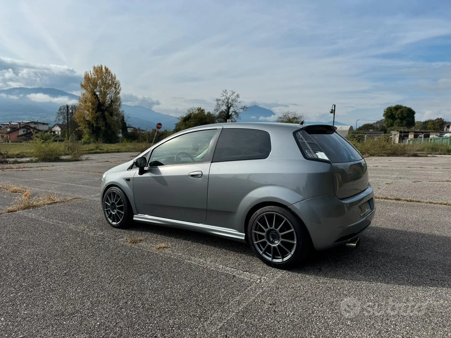 Fiat Grande Punto 2008 photo 2