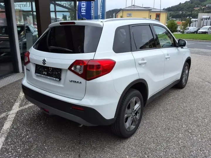 Suzuki Vitara 2018 photo 3