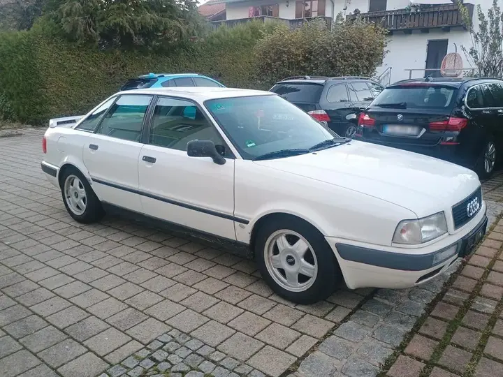Audi 80