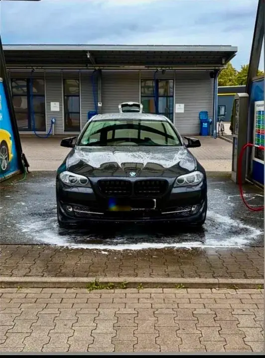 BMW F10