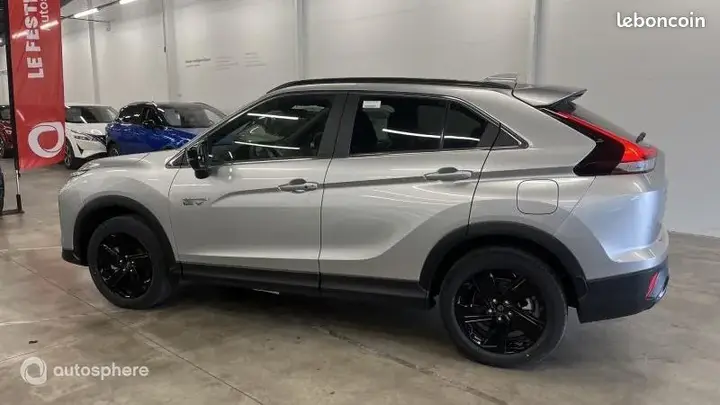 Mitsubishi Eclipse Cross 2023 photo 3