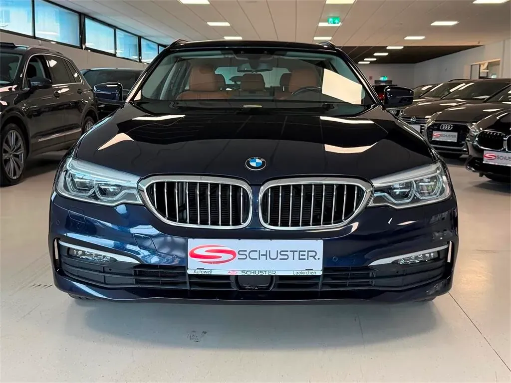 BMW 5 Series 2020 photo 2