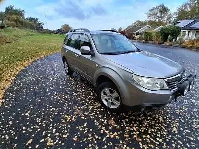 Subaru Forester 2009 photo 2