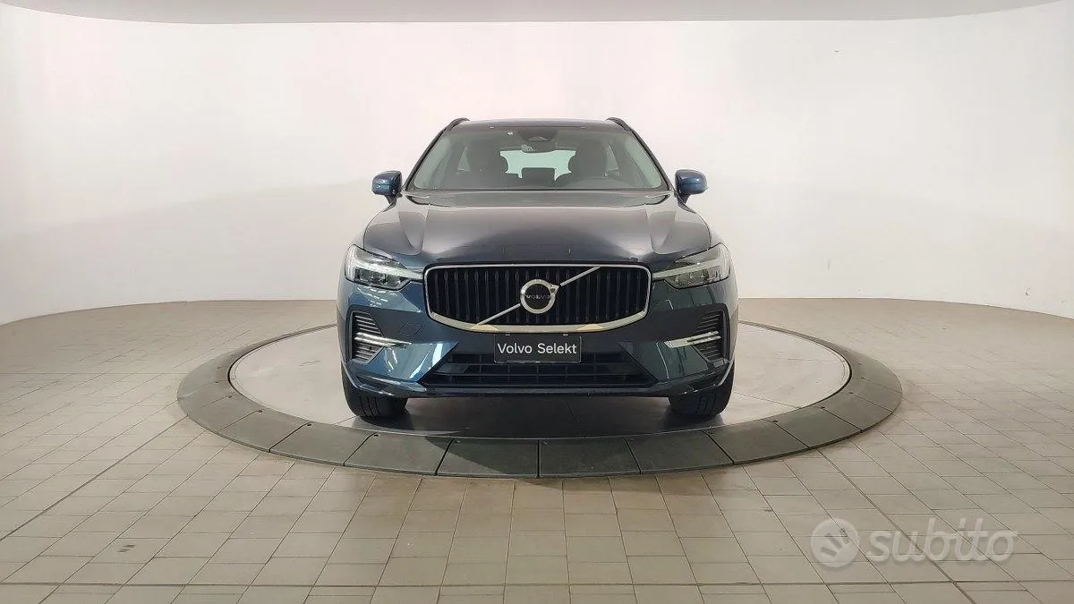 Volvo Xc60 2022 photo 3