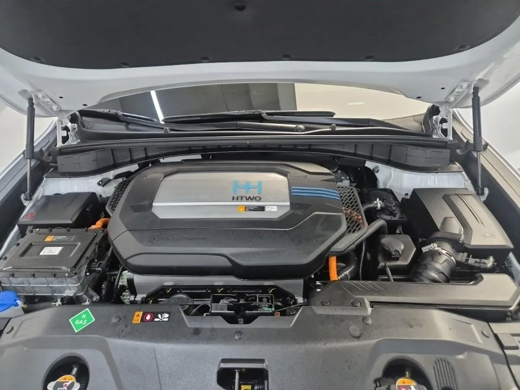 Hyundai Nexo 2023 photo 5