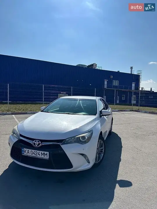 Toyota Camry 2016 photo 3