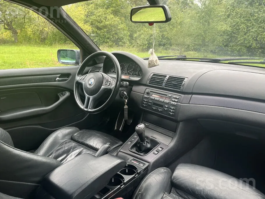 BMW 320 2004 photo 5