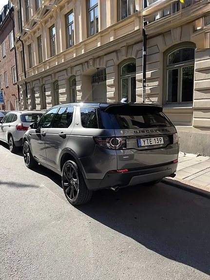 Land Rover Discovery Sport 2018 photo 3
