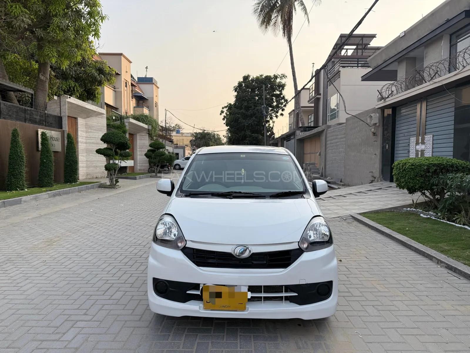 Daihatsu Mira