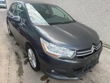 Citroen C4 2012 photo 3