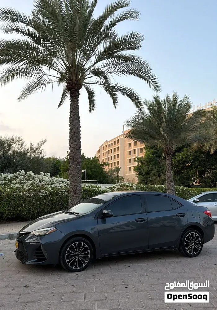 Toyota Corolla 2017 photo 2