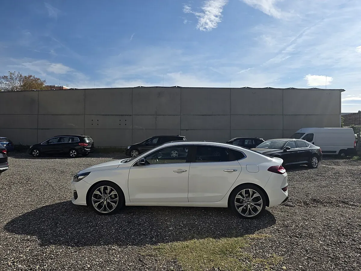 Hyundai I30 2018 photo 2