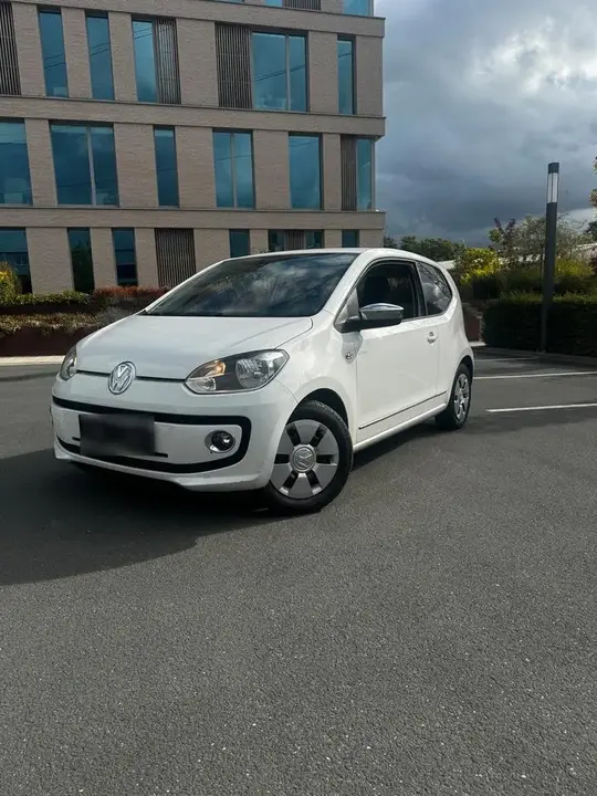 Volkswagen Up