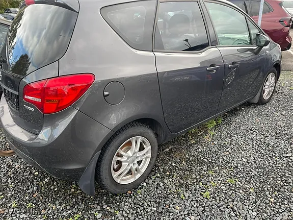 Opel Meriva 2011 photo 2