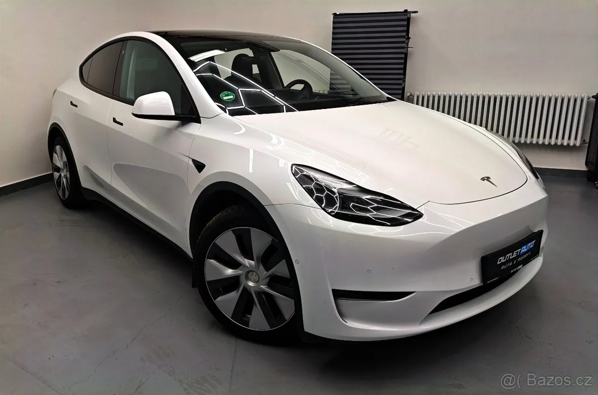 Tesla Model Y 2022 photo 3