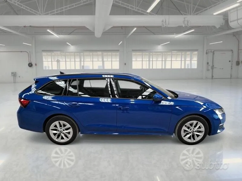 Skoda Octavia 2025 photo 3