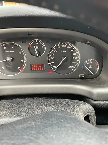 Peugeot 406