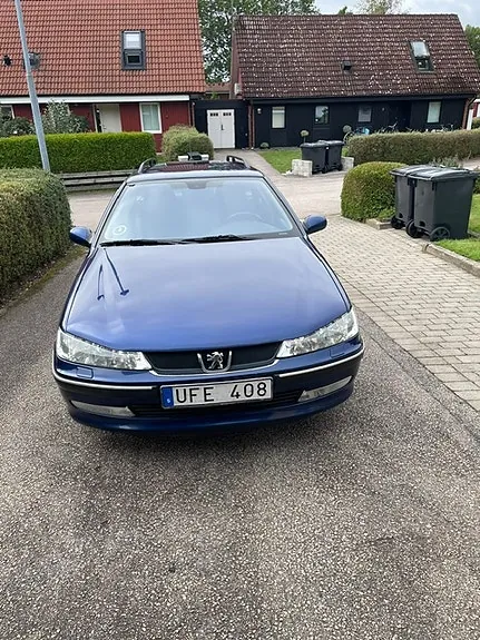 Peugeot 406