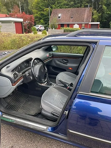 Peugeot 406 2003 photo 4