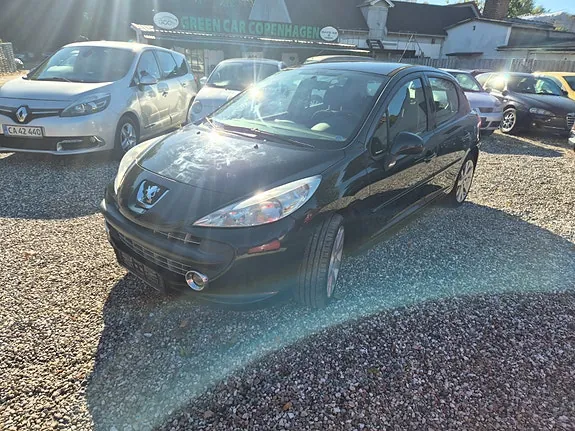 Peugeot 207 2008 photo 2